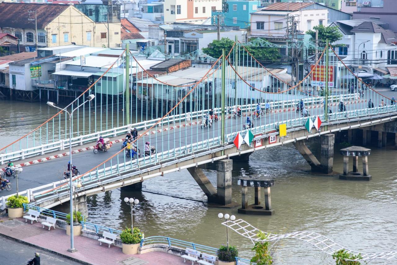 Song Tien Hotel Mỹ Tho Exterior foto