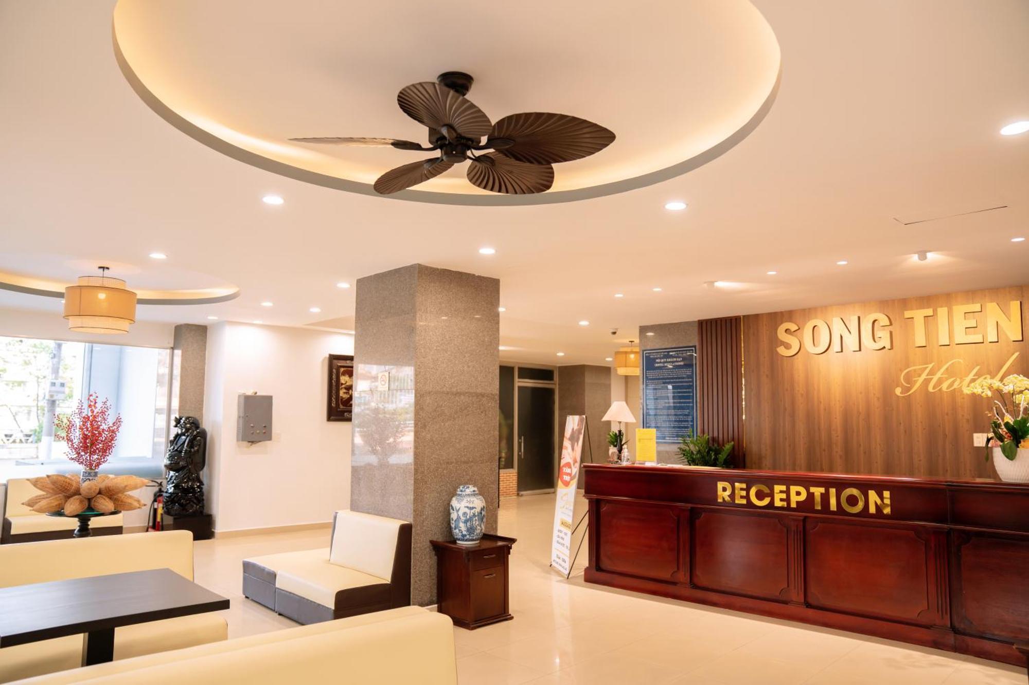 Song Tien Hotel Mỹ Tho Exterior foto